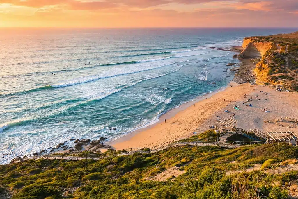 Ribeira de ilhas ericeira - Sea Krew Ericeira